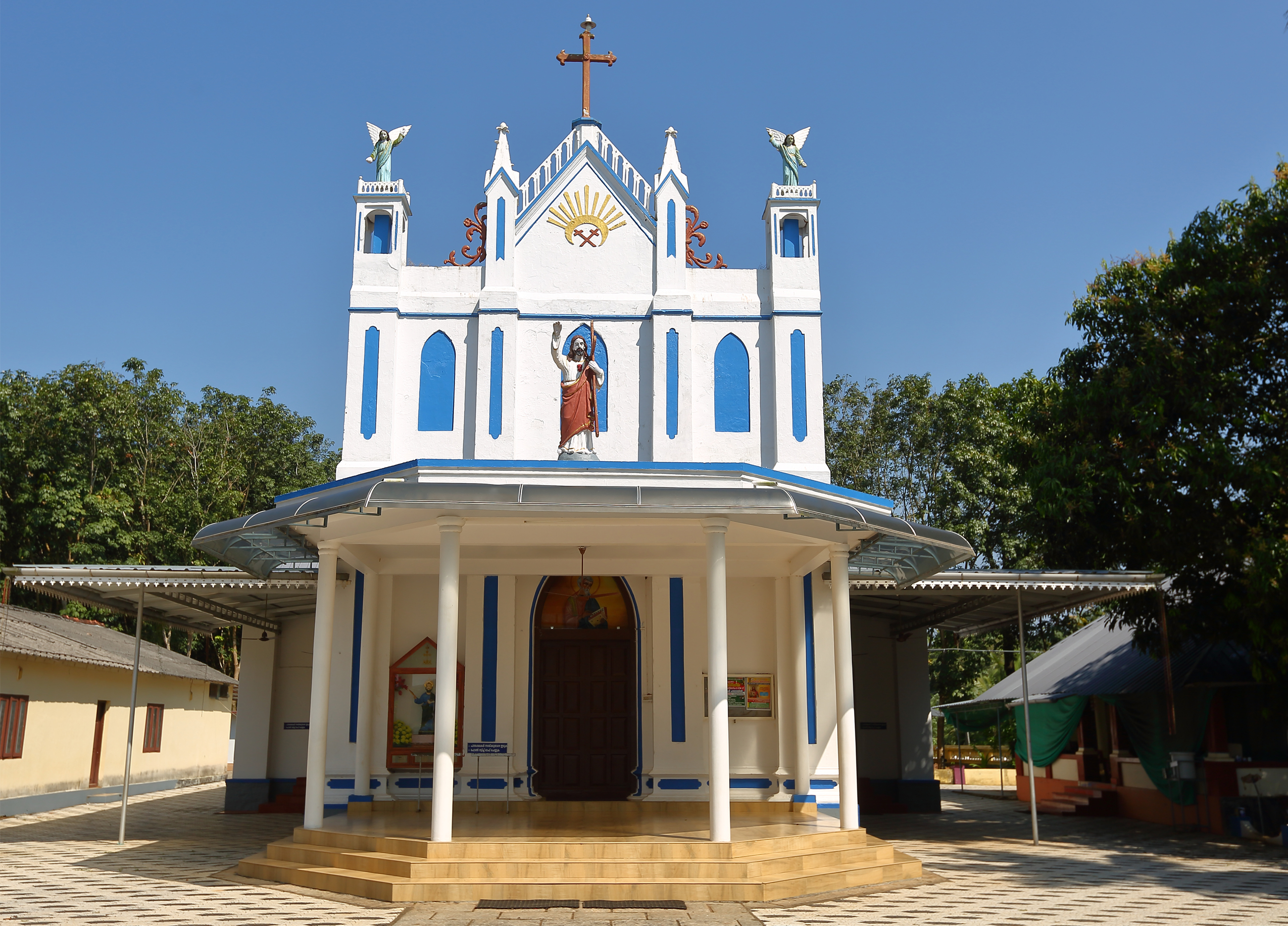 St. Mathew'S Church, Perumthuruth