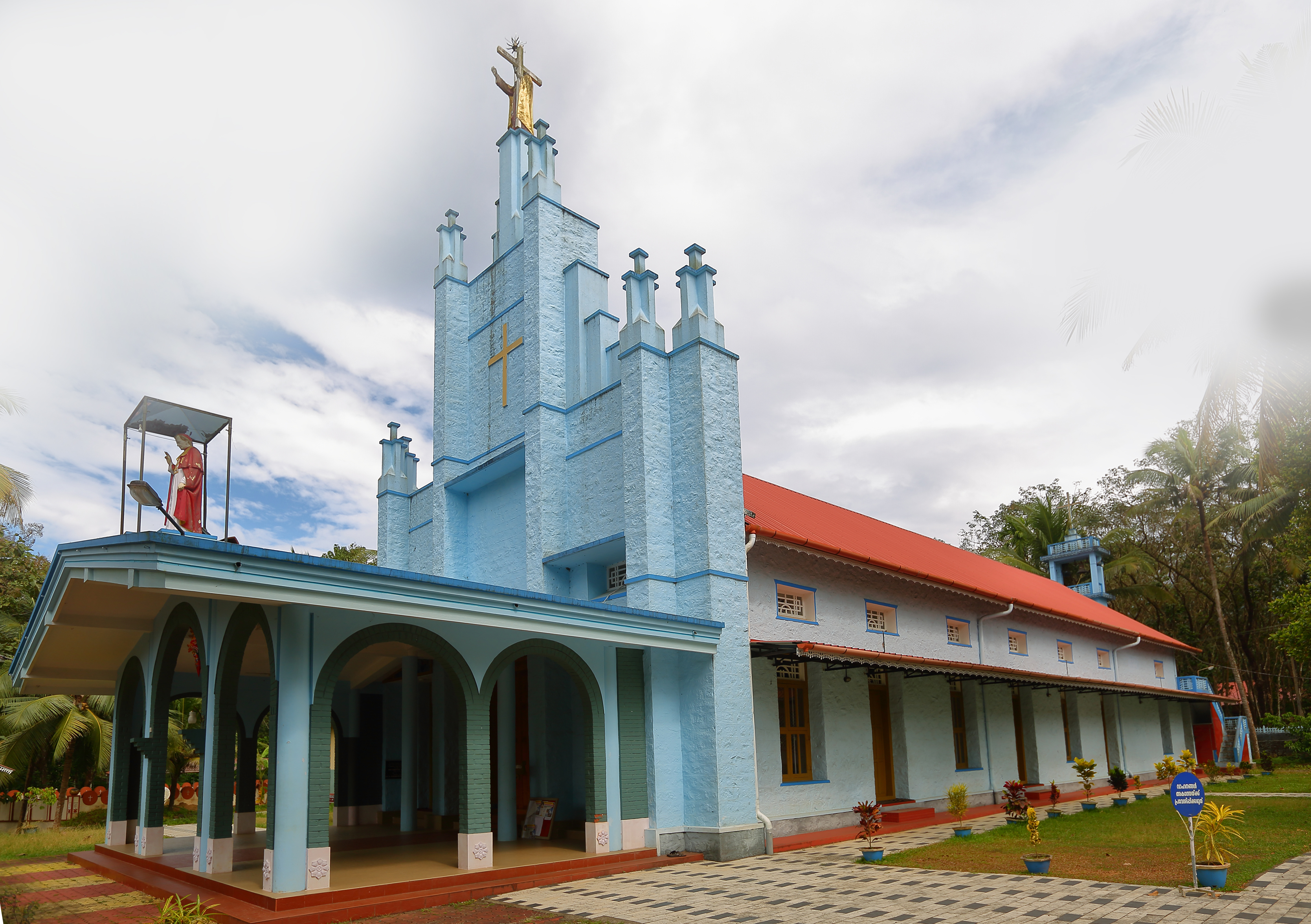 St. Pius X Church, Piusmount