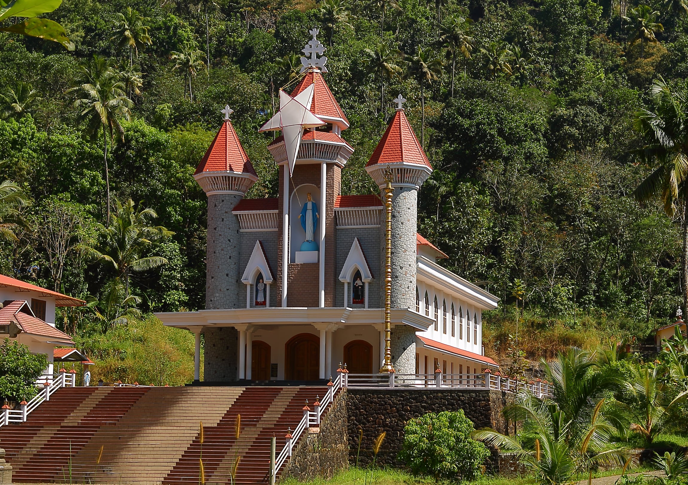 St. Mary'S Church, Cholathadam