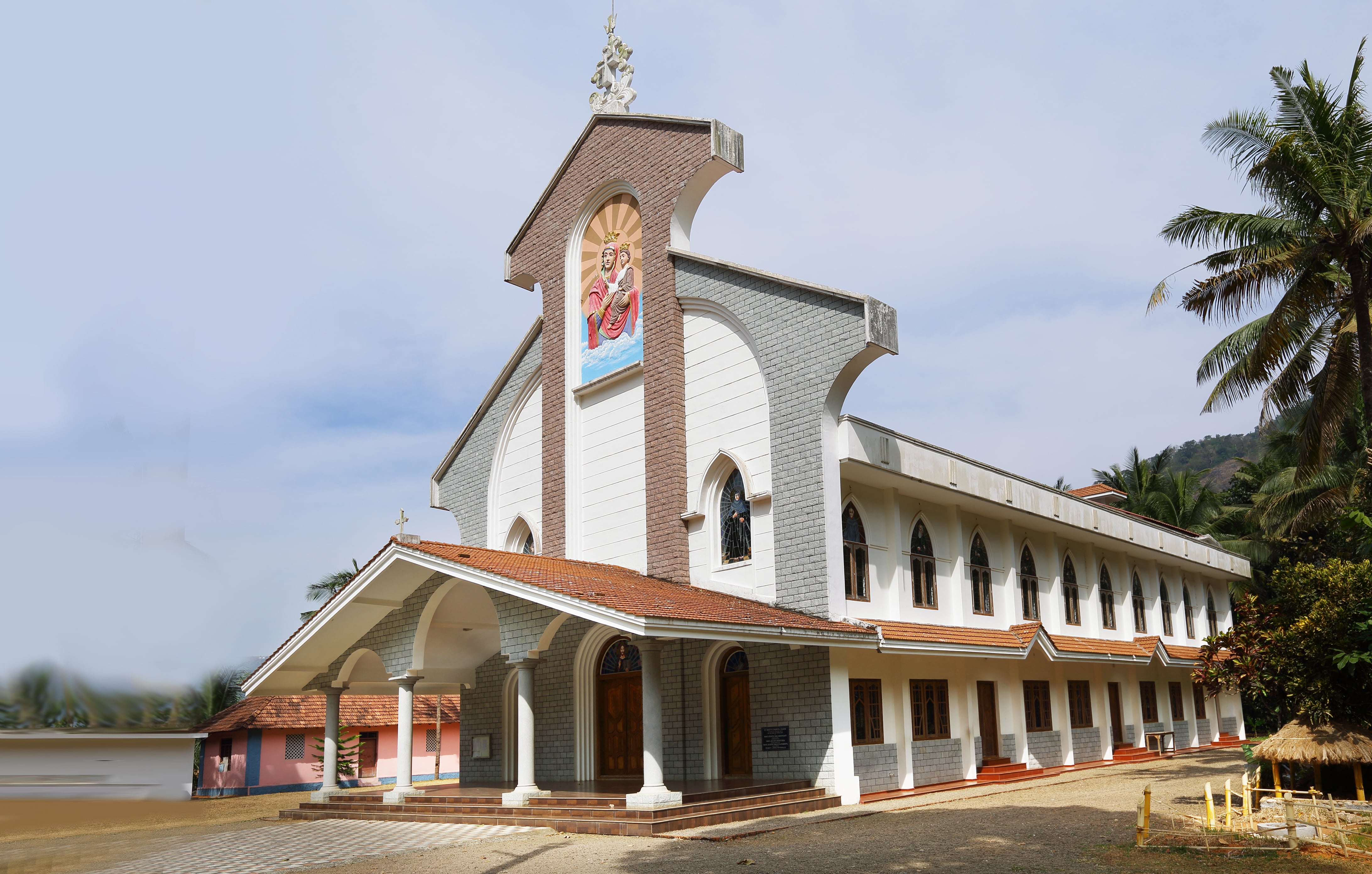 St. Mary'S Church, Edadu