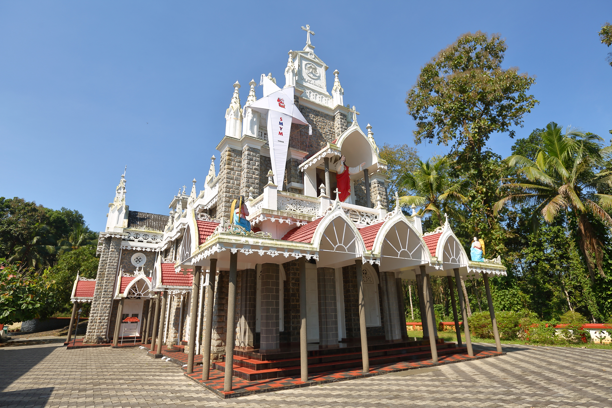 Sacred Heart Church, Karoor