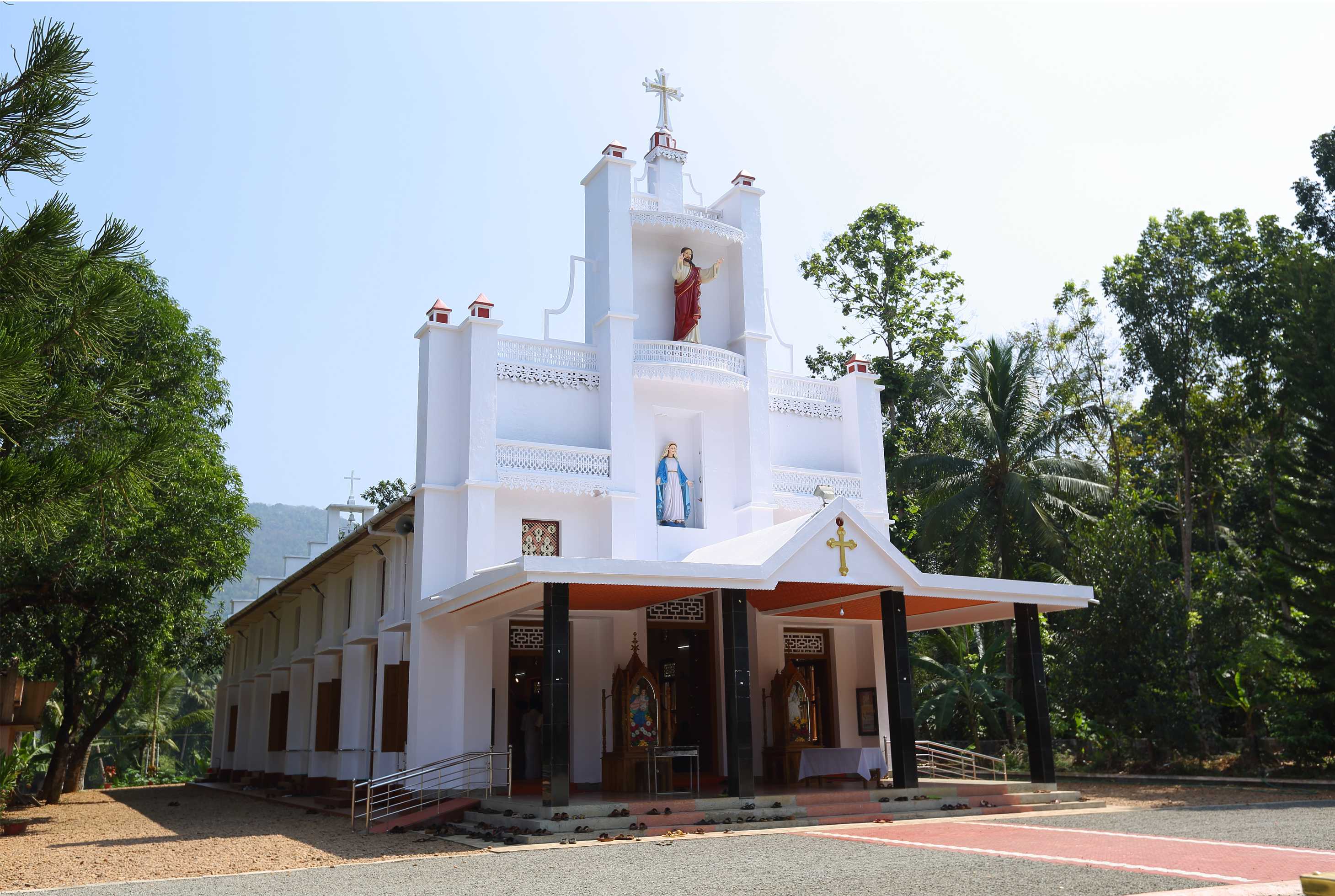 St. Mary'S Church, Manathoor
