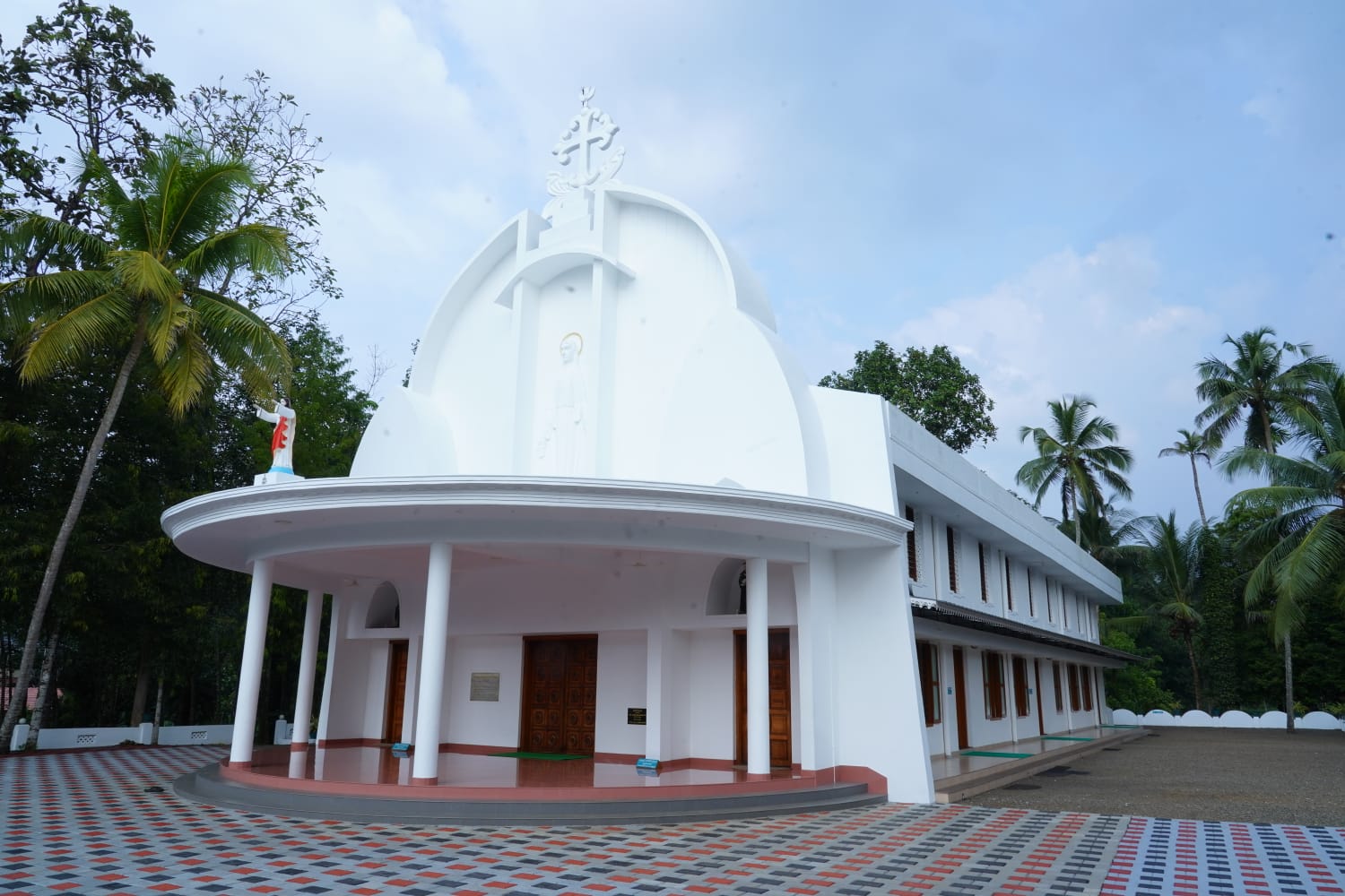 St. Mary'S Church, Valavoor